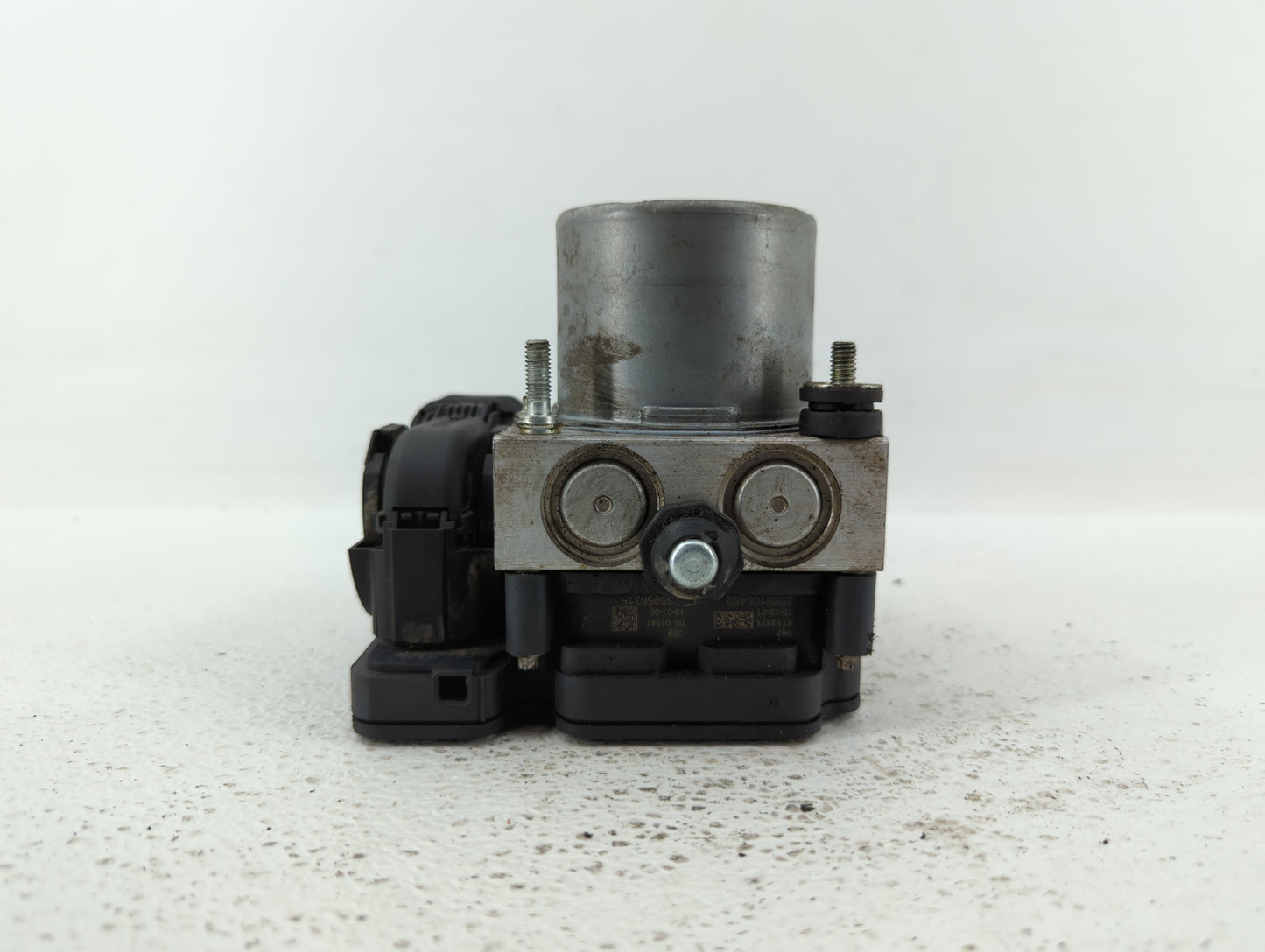 2016 Mazda Cx-3 ABS Pump Control Module Replacement P/N:DD5D 43 7A0 Fits OEM Used Auto Parts - Oemusedautoparts1.com