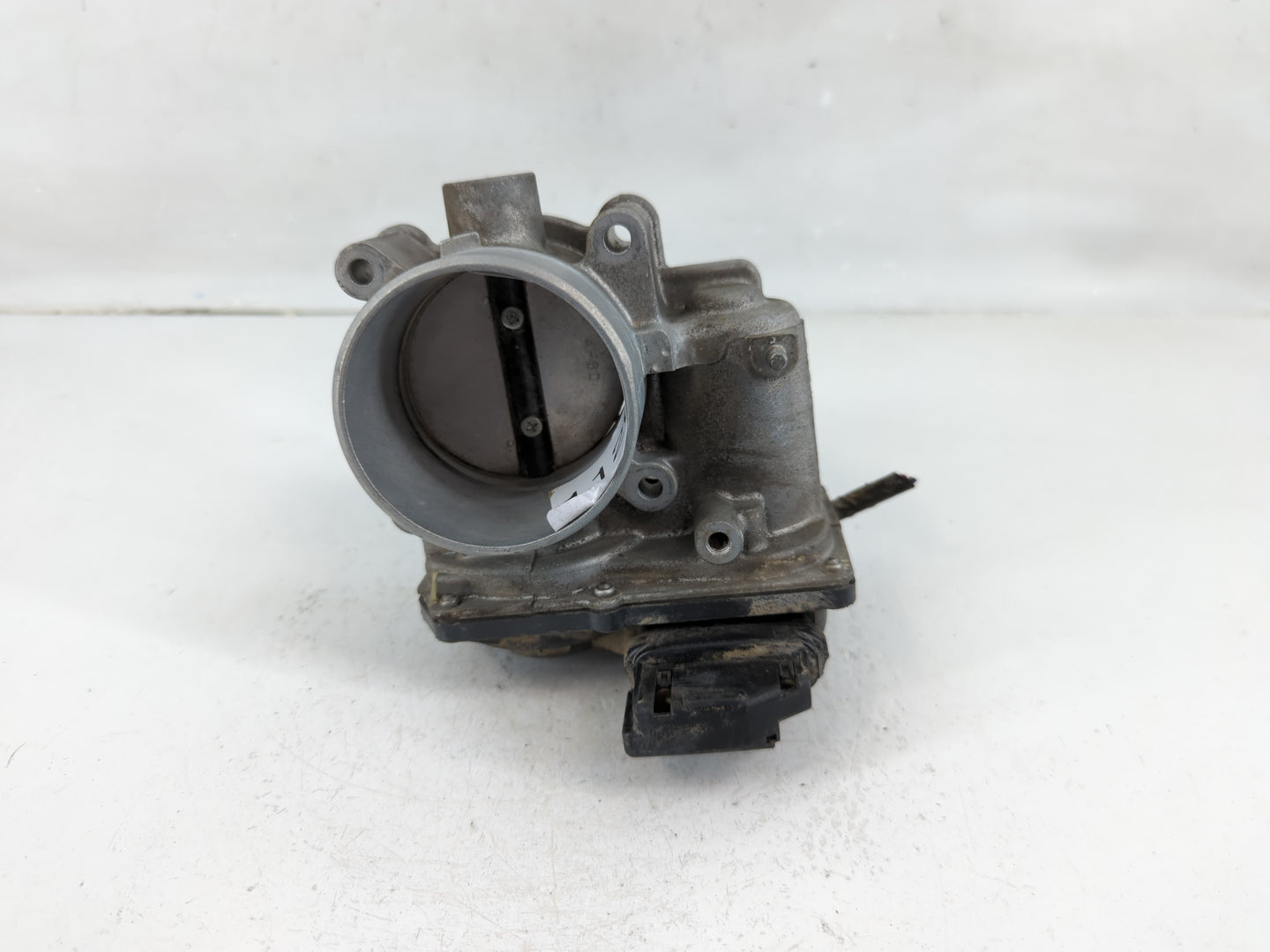 2014-2017 Mazda Cx-5 Throttle Body P/N:PY01 13 640 A Fits Fits 2014 2015 2016 2017 2018 OEM Used Auto Parts - Oemusedautopar