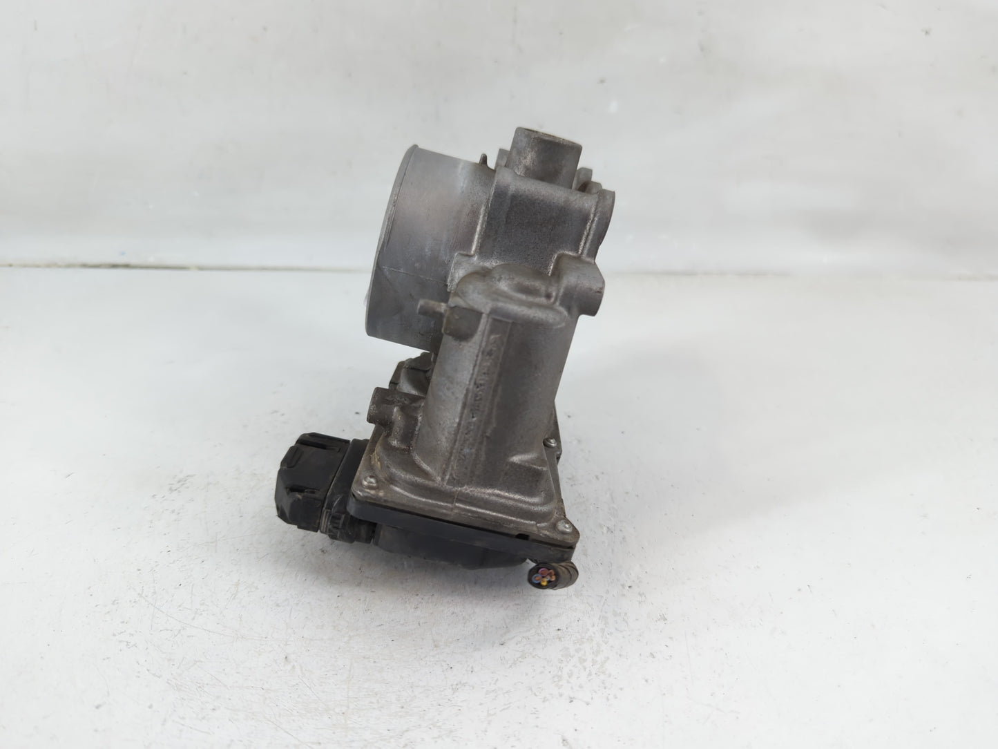 2014-2017 Mazda Cx-5 Throttle Body P/N:PY01 13 640 A Fits Fits 2014 2015 2016 2017 2018 OEM Used Auto Parts - Oemusedautopar
