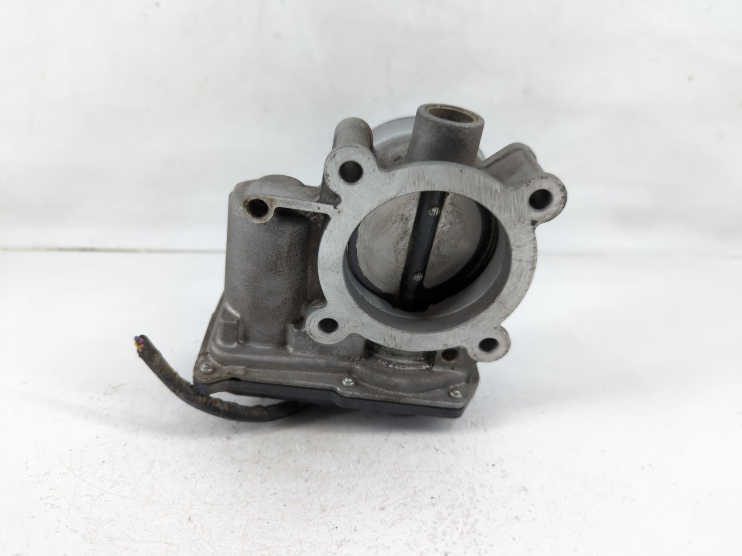2014-2017 Mazda Cx-5 Throttle Body P/N:PY01 13 640 A Fits Fits 2014 2015 2016 2017 2018 OEM Used Auto Parts - Oemusedautopar