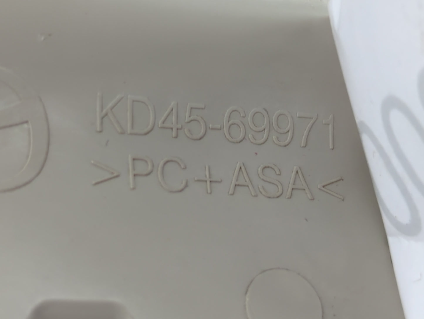2016 Mazda Cx-5 Overhead Roof Console - Oemusedautoparts1.com