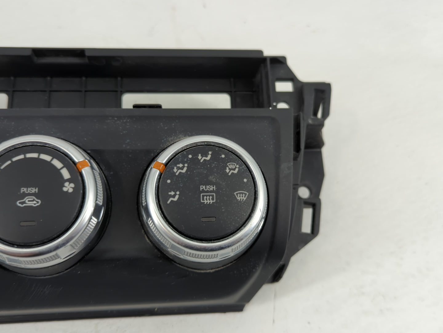 2016 Mazda Cx-5 Climate Control Module Temperature AC/Heater Replacement P/N:61 190A 5B22 Fits OEM Used Auto Parts - Oemused