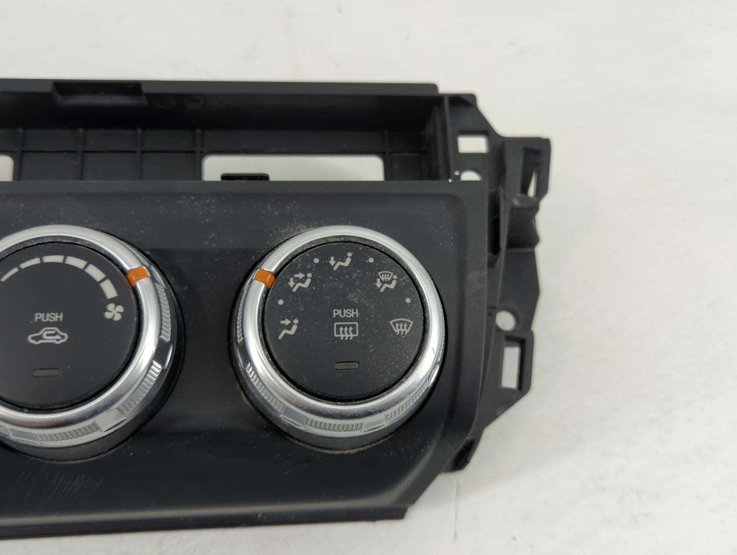 2016 Mazda Cx-5 Climate Control Module Temperature AC/Heater Replacement P/N:61 190A 5B22 Fits OEM Used Auto Parts - Oemused