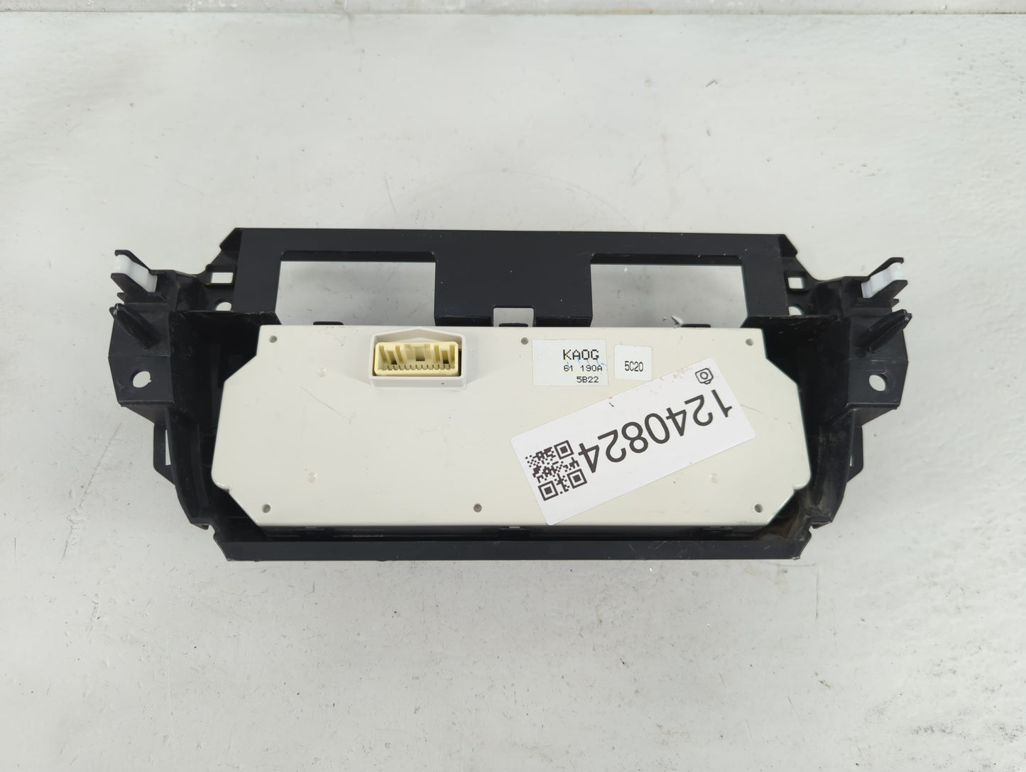 2016 Mazda Cx-5 Climate Control Module Temperature AC/Heater Replacement P/N:61 190A 5B22 Fits OEM Used Auto Parts - Oemused