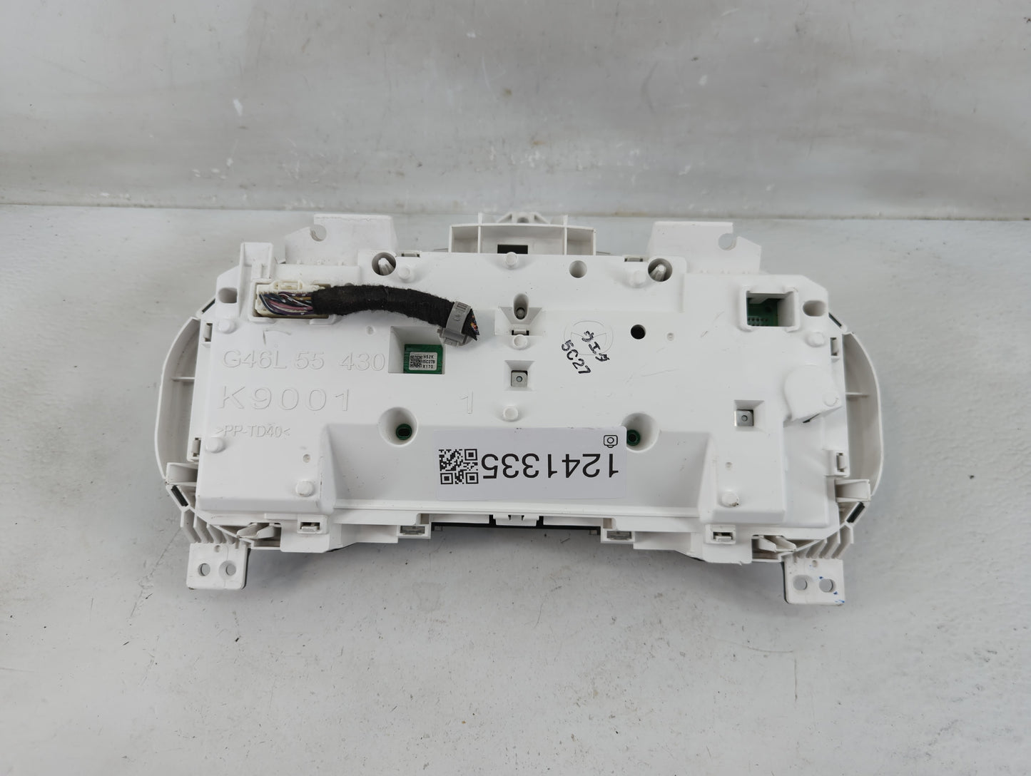 2016 Mazda Cx-5 Instrument Cluster Speedometer Gauges P/N:PP-TD40 K9001, G46L 55 430 Fits OEM Used Auto Parts - Oemusedautop
