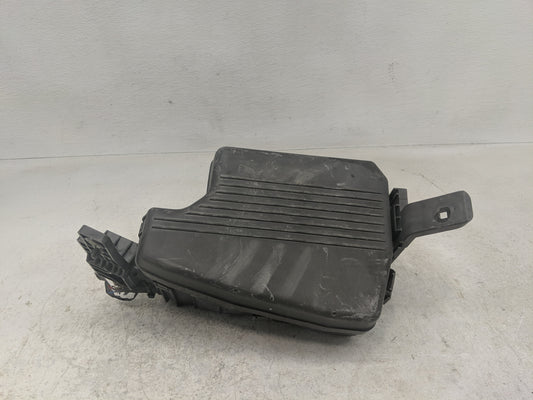 2016 Mazda Cx-5 Fusebox Fuse Box Panel Relay Module P/N:G46C-675X0 Fits OEM Used Auto Parts - Oemusedautoparts1.com