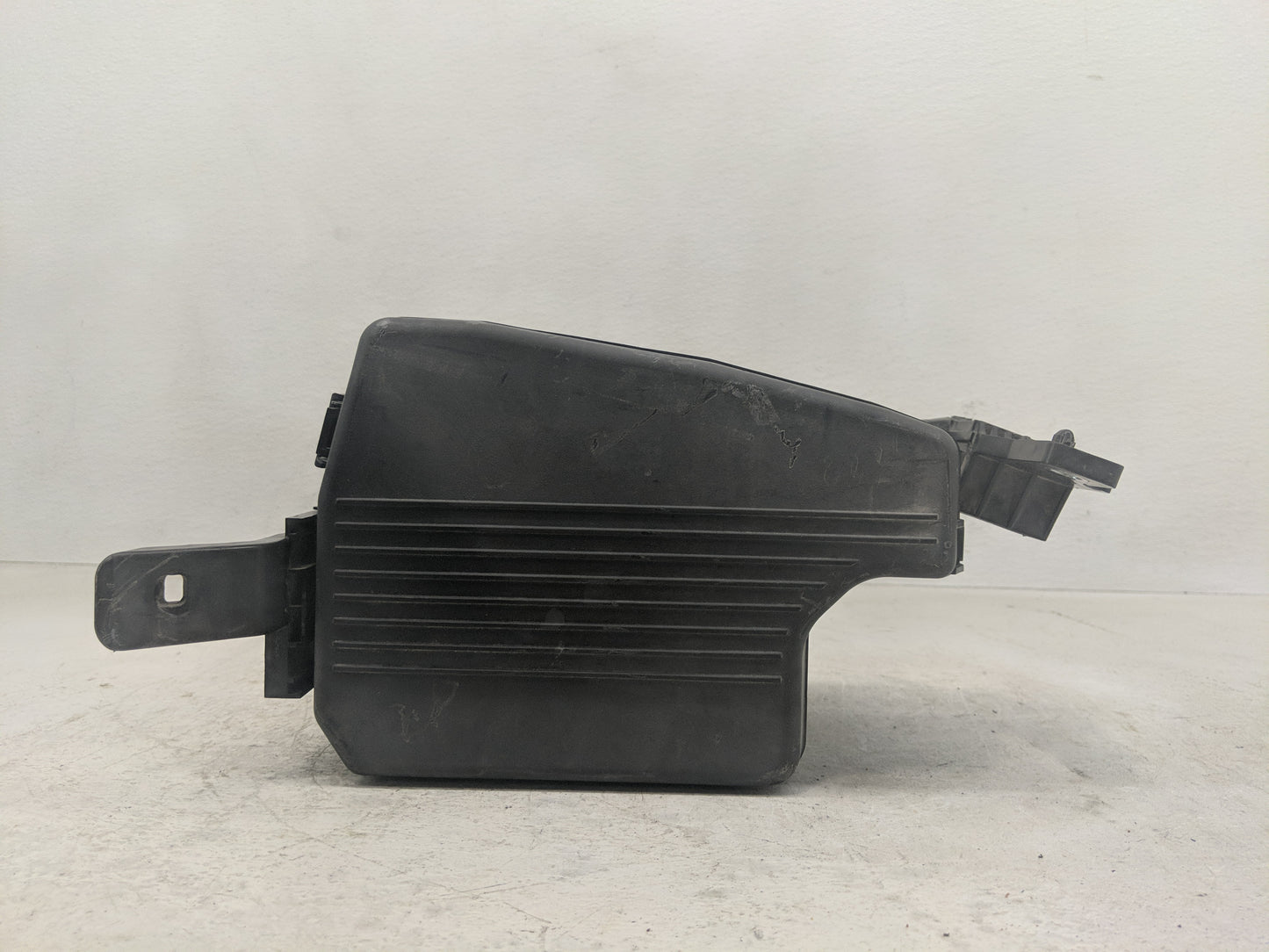 2013-2022 Mazda Cx-5 Fusebox Fuse Box Panel Relay Module P/N:G46C-675X0 A Fits OEM Used Auto Parts - Oemusedautoparts1.com