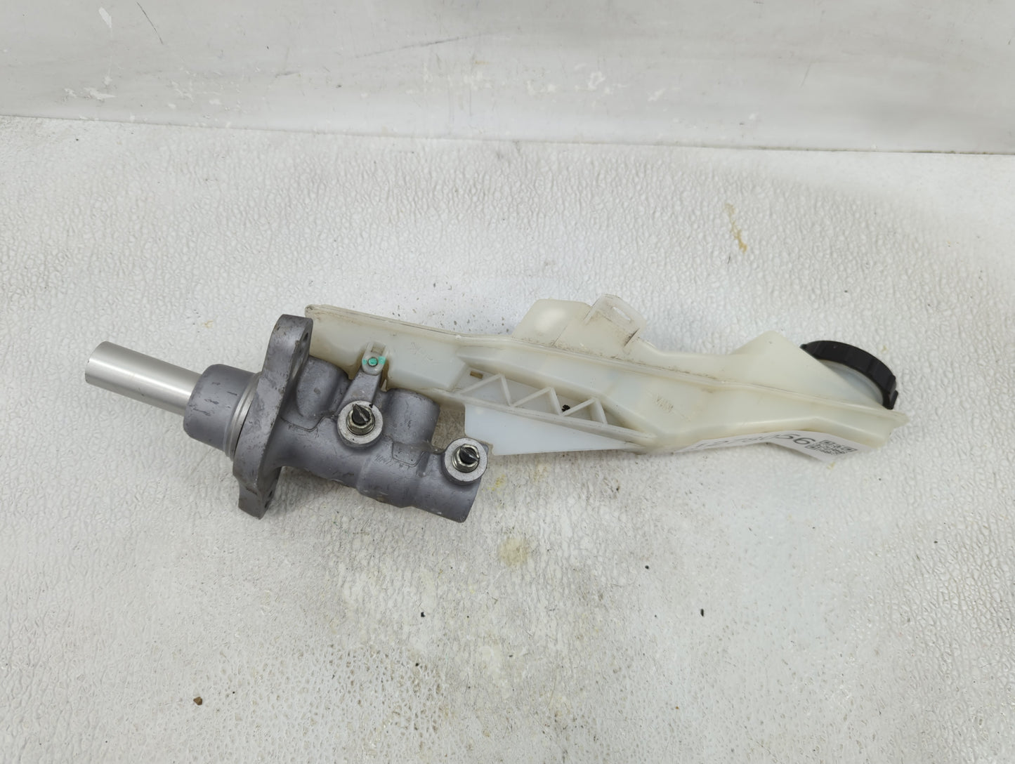 2013-2022 Mazda Cx-5 Brake Master Cylinder - Oemusedautoparts1.com