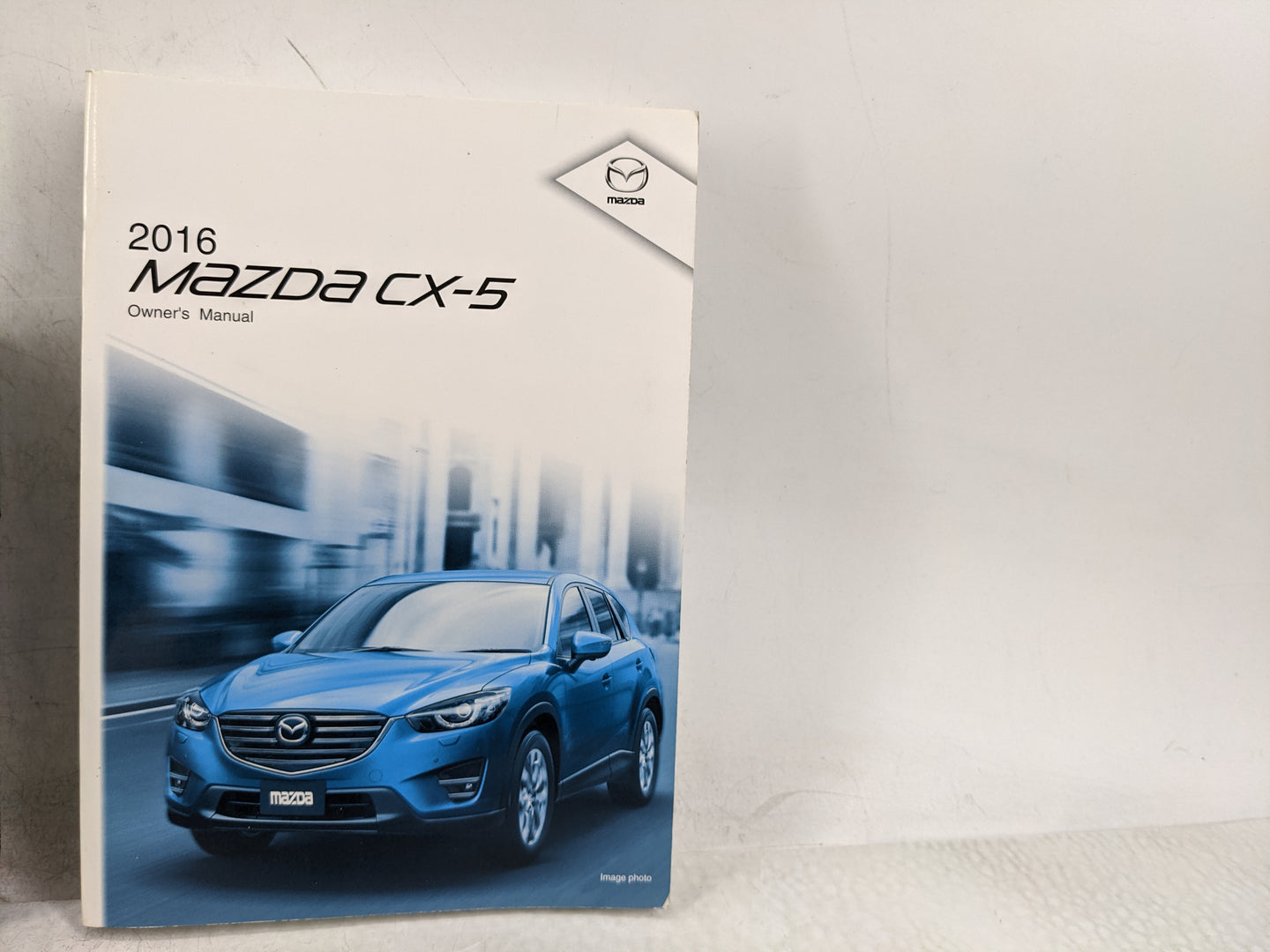 2016 Mazda Cx-5 Owners Manual Book Guide P/N:9999-95-050C OEM Used Auto Parts - Oemusedautoparts1.com