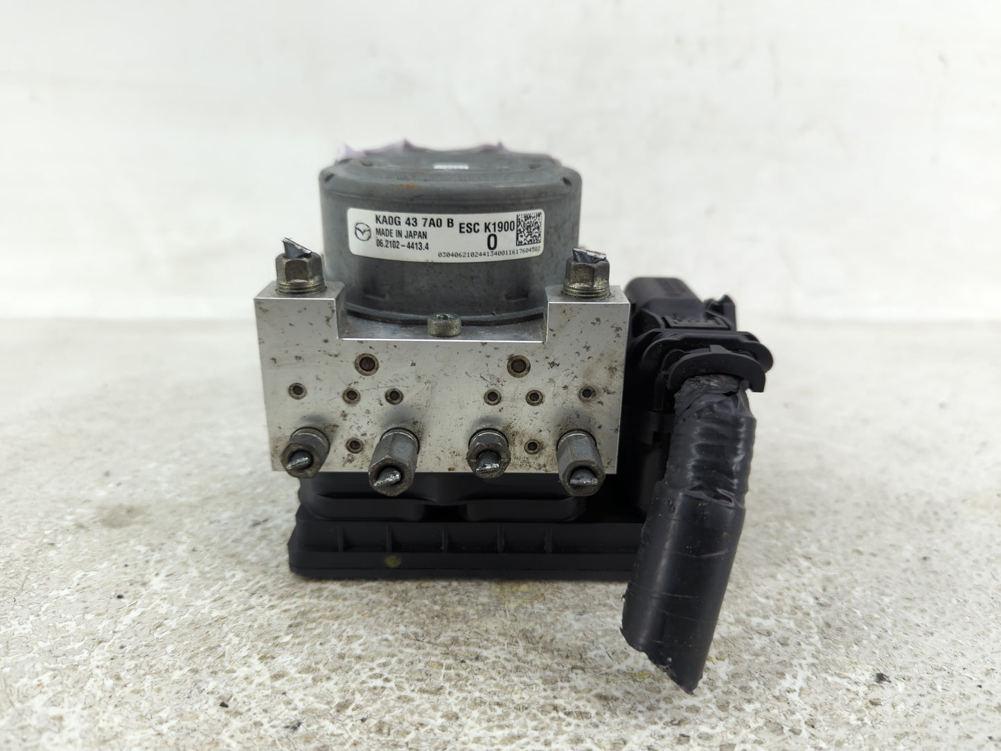 2016 Mazda Cx-5 ABS Pump Control Module Replacement P/N:KA0G 43 7A0 Fits OEM Used Auto Parts - Oemusedautoparts1.com