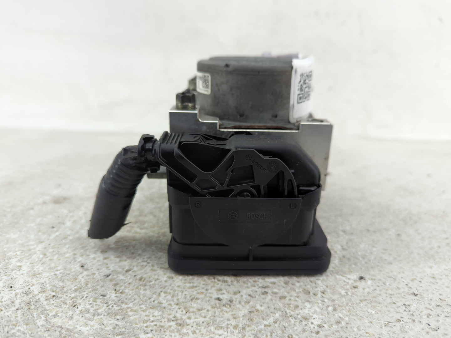 2016 Mazda Cx-5 ABS Pump Control Module Replacement P/N:KA0G 43 7A0 Fits OEM Used Auto Parts - Oemusedautoparts1.com