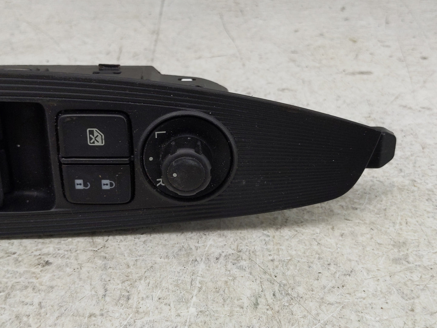 2016-2017 Mazda Cx-5 Master Power Window Switch Replacement Driver Side Left P/N:KD35 66 350 Fits Fits 2016 2017 OEM Used Au