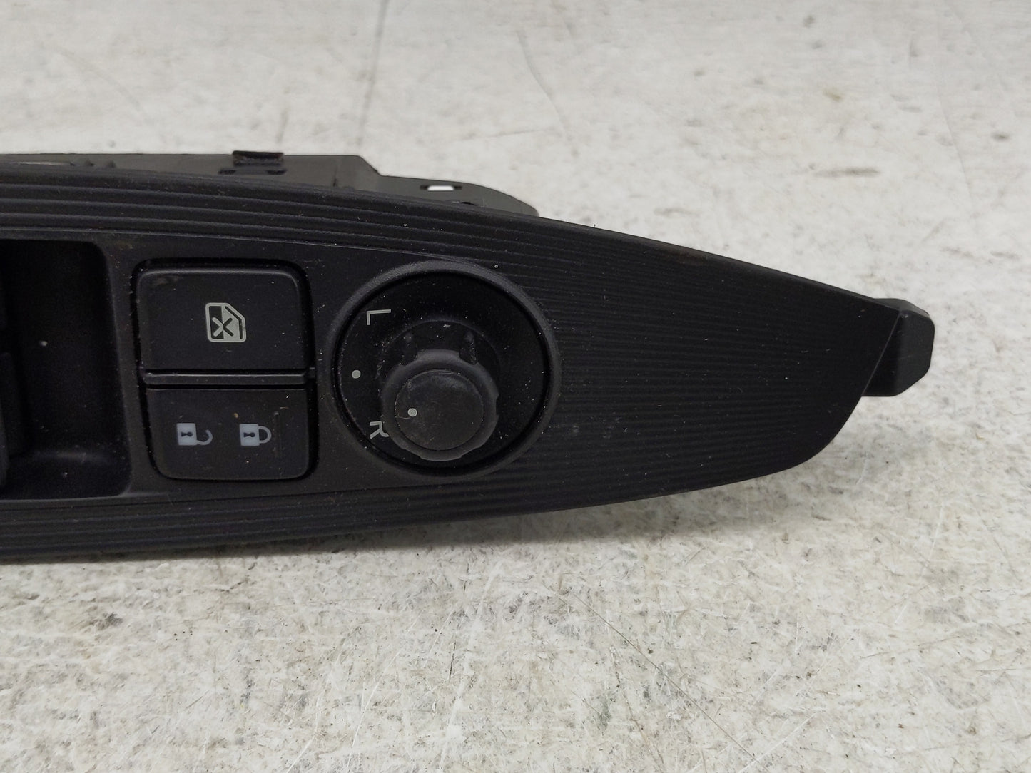 2016-2017 Mazda Cx-5 Master Power Window Switch Replacement Driver Side Left P/N:KD35 66 350 Fits Fits 2016 2017 OEM Used Au