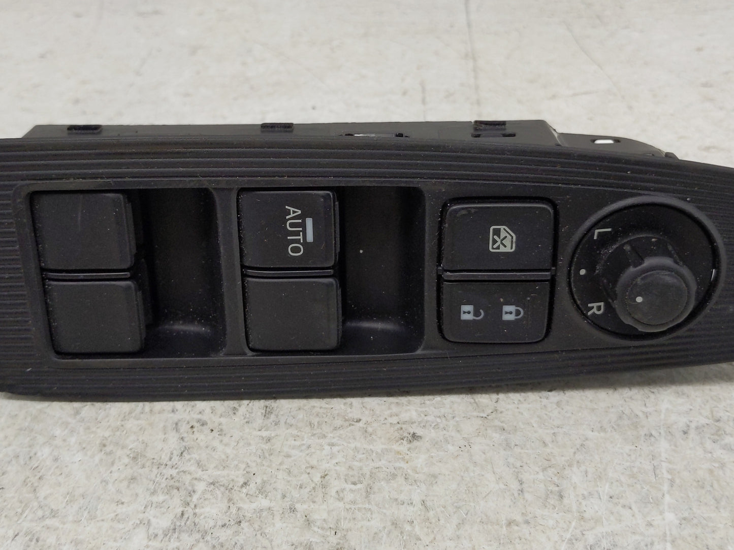2016-2017 Mazda Cx-5 Master Power Window Switch Replacement Driver Side Left P/N:KD35 66 350 Fits Fits 2016 2017 OEM Used Au