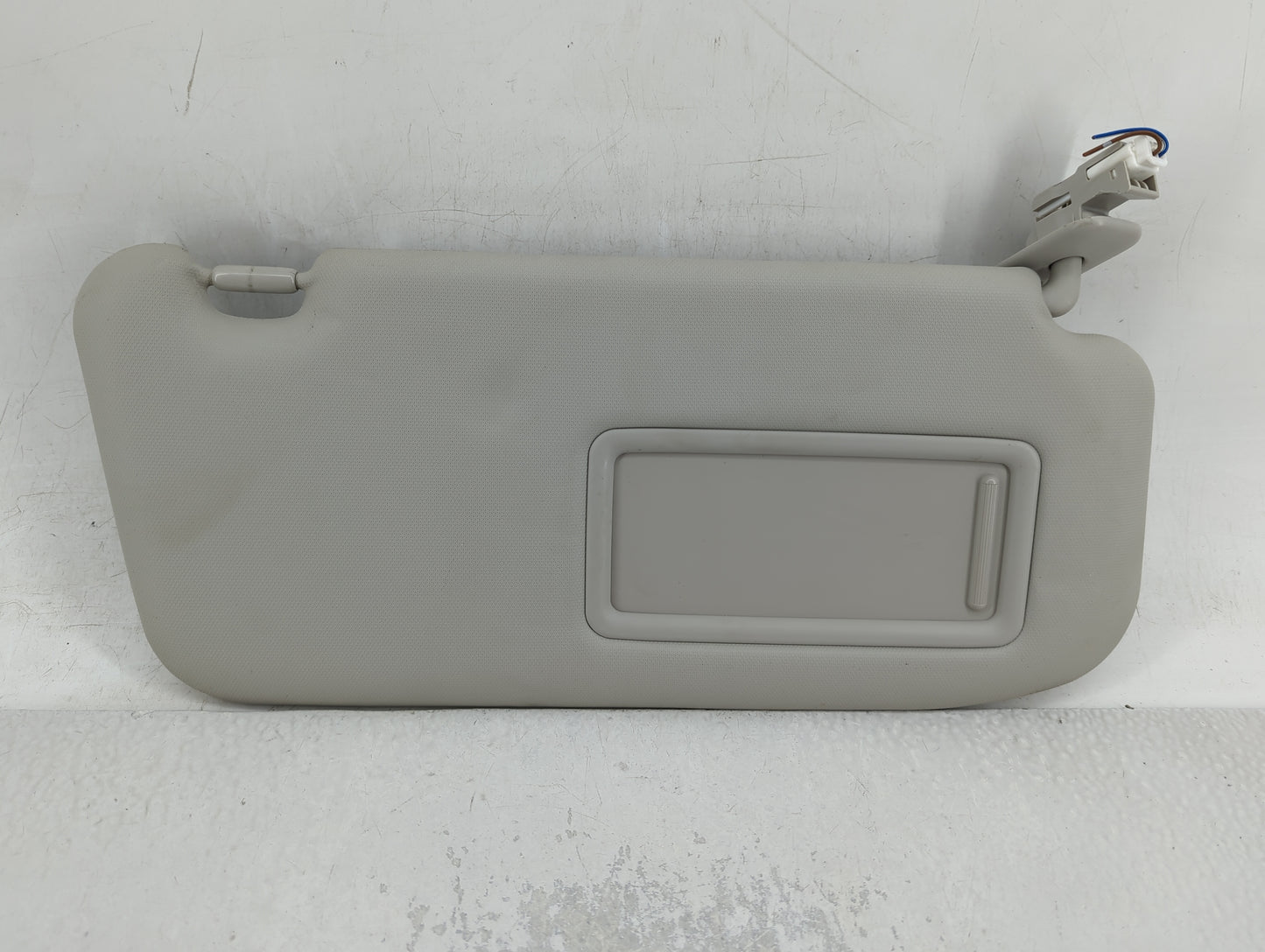2013-2016 Mazda Cx-5 Sun Visor Shade Replacement Passenger Right Mirror Fits Fits 2013 2014 2015 2016 OEM Used Auto Parts - 