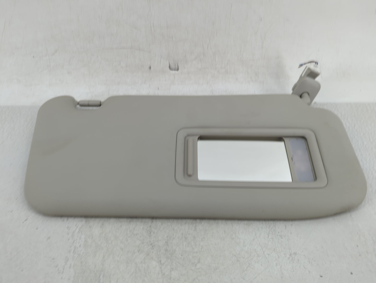 2013-2016 Mazda Cx-5 Sun Visor Shade Replacement Passenger Right Mirror Fits Fits 2013 2014 2015 2016 OEM Used Auto Parts - 