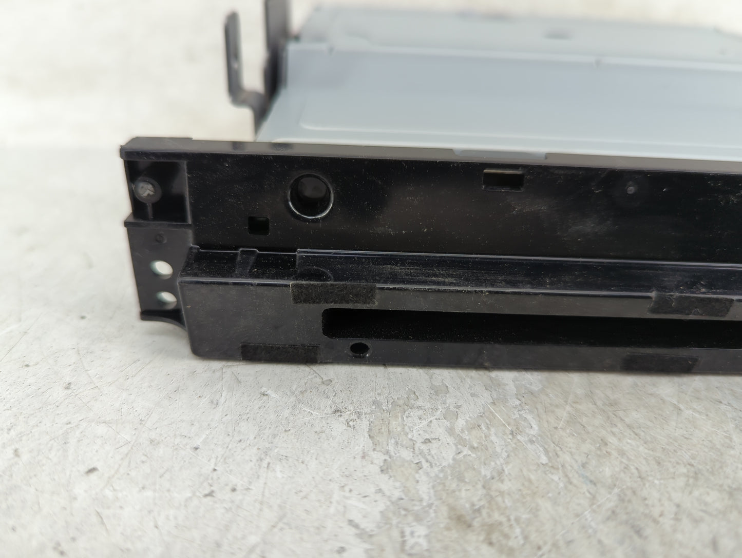 2016 Mazda Cx-5 Radio AM FM Cd Player Receiver Replacement P/N:KA0H-669G0 Fits OEM Used Auto Parts - Oemusedautoparts1.com