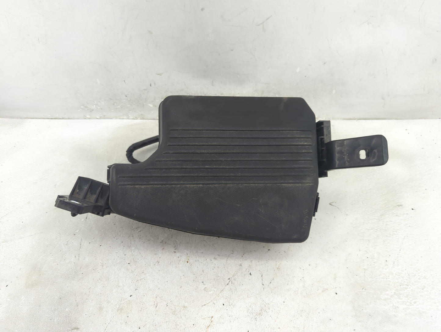 2013-2022 Mazda Cx-5 Fusebox Fuse Box Panel Relay Module P/N:G46C-675X0 Fits OEM Used Auto Parts - Oemusedautoparts1.com