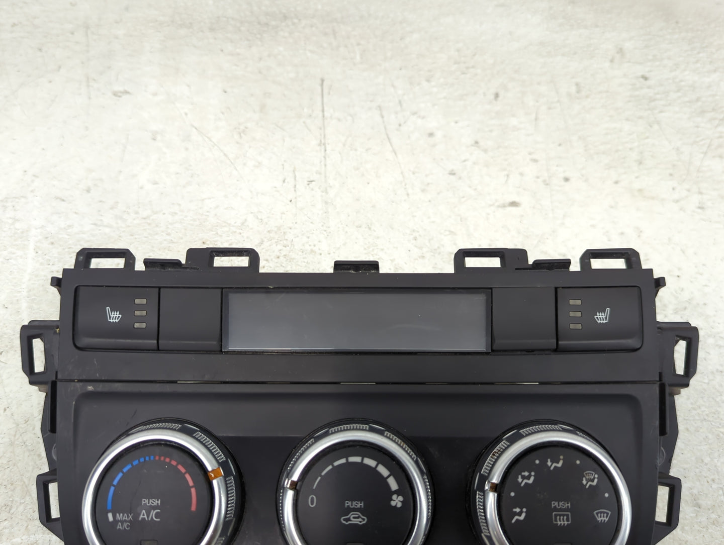 2016 Mazda Cx-5 Climate Control Module Temperature AC/Heater Replacement P/N:KA0G 61 190A Fits OEM Used Auto Parts - Oemused