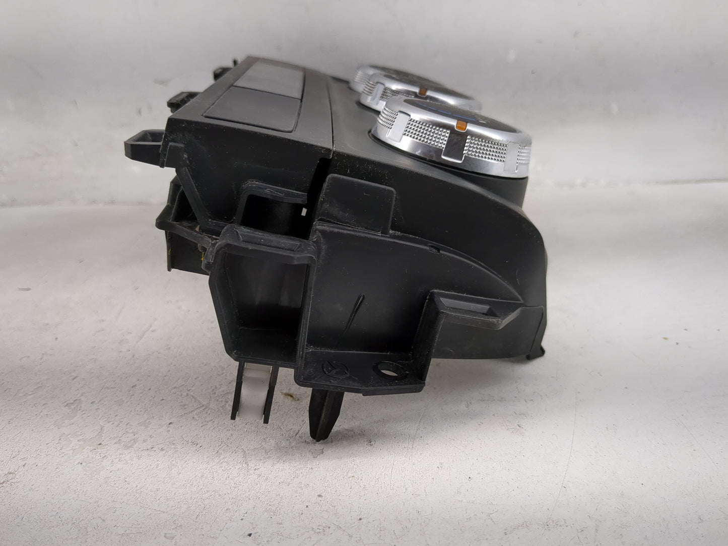 2016 Mazda Cx-5 Climate Control Module Temperature AC/Heater Replacement P/N:KA0G 61 190A Fits OEM Used Auto Parts - Oemused