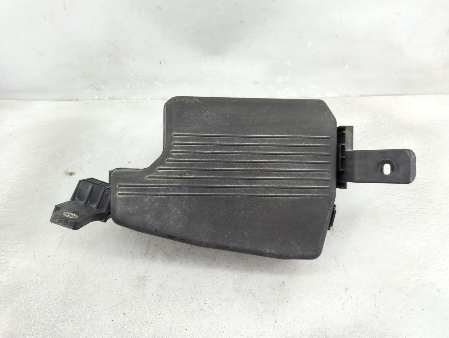 2013-2022 Mazda Cx-5 Fusebox Fuse Box Panel Relay Module P/N:66760 K7005 Fits OEM Used Auto Parts - Oemusedautoparts1.com