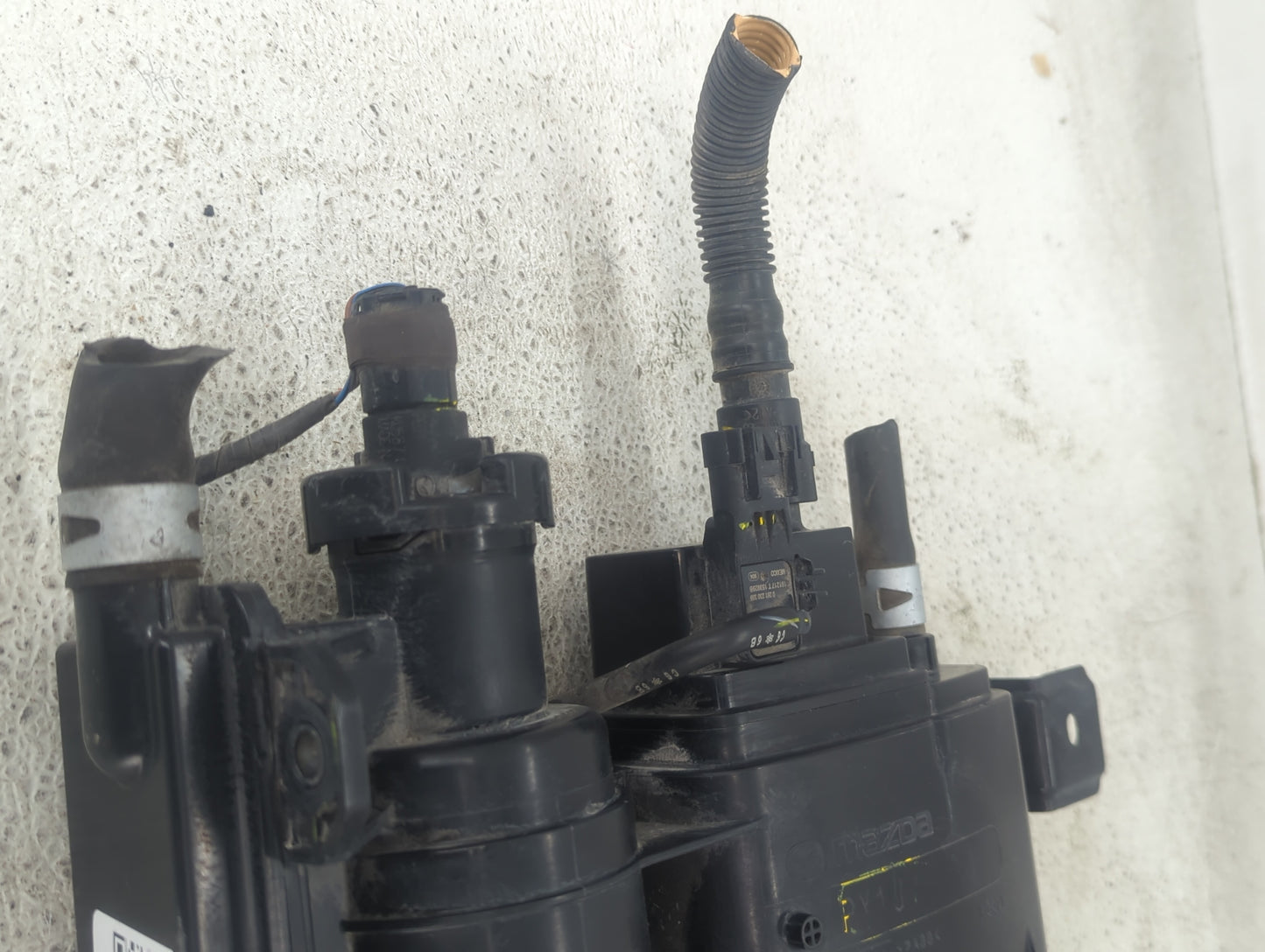 2016 Mazda Cx-5 Fuel Vapor Charcoal Canister - Oemusedautoparts1.com