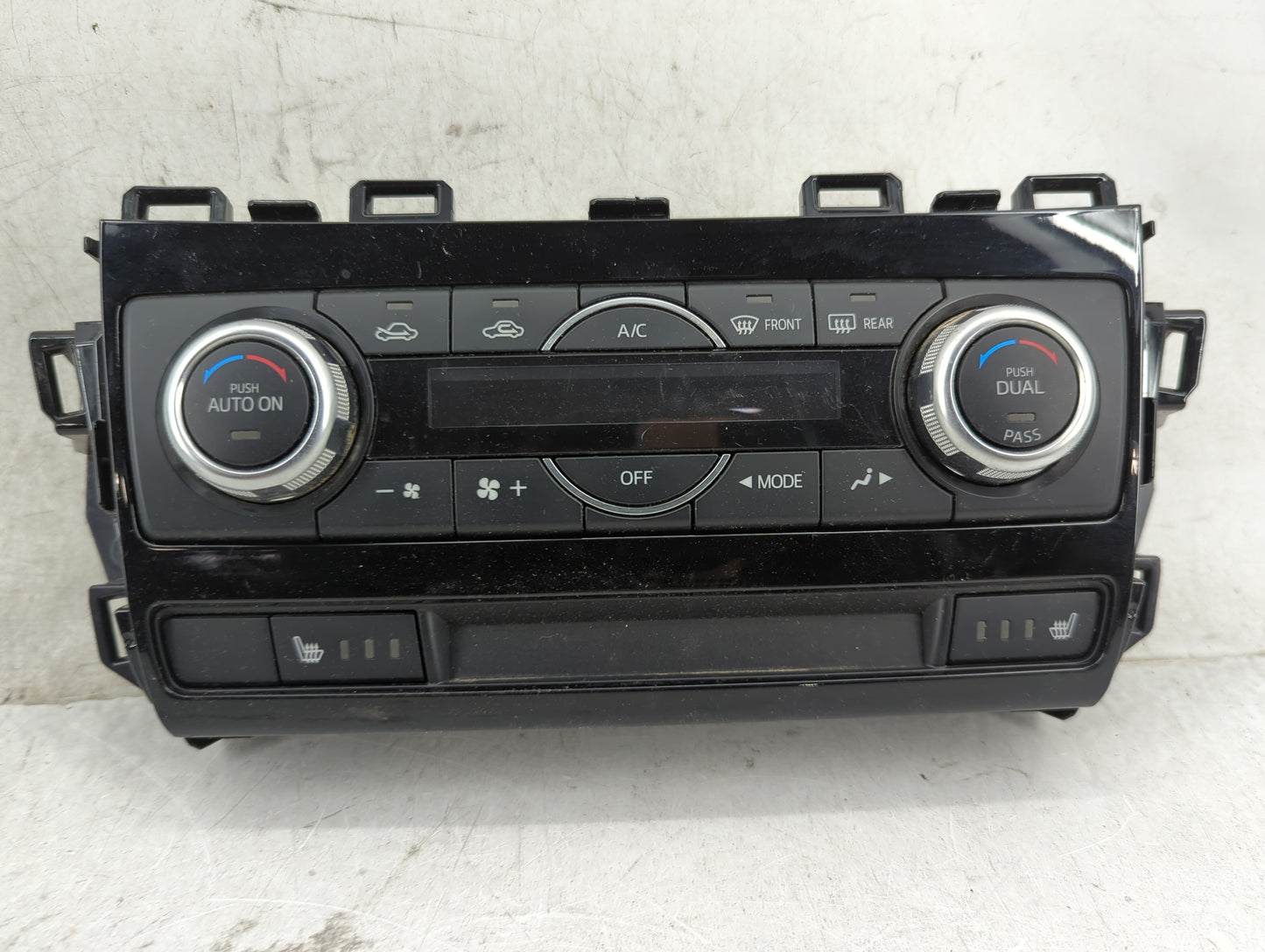 2016 Mazda Cx-5 Climate Control Module Temperature AC/Heater Replacement P/N:KA0R61190A Fits OEM Used Auto Parts - Oemusedau
