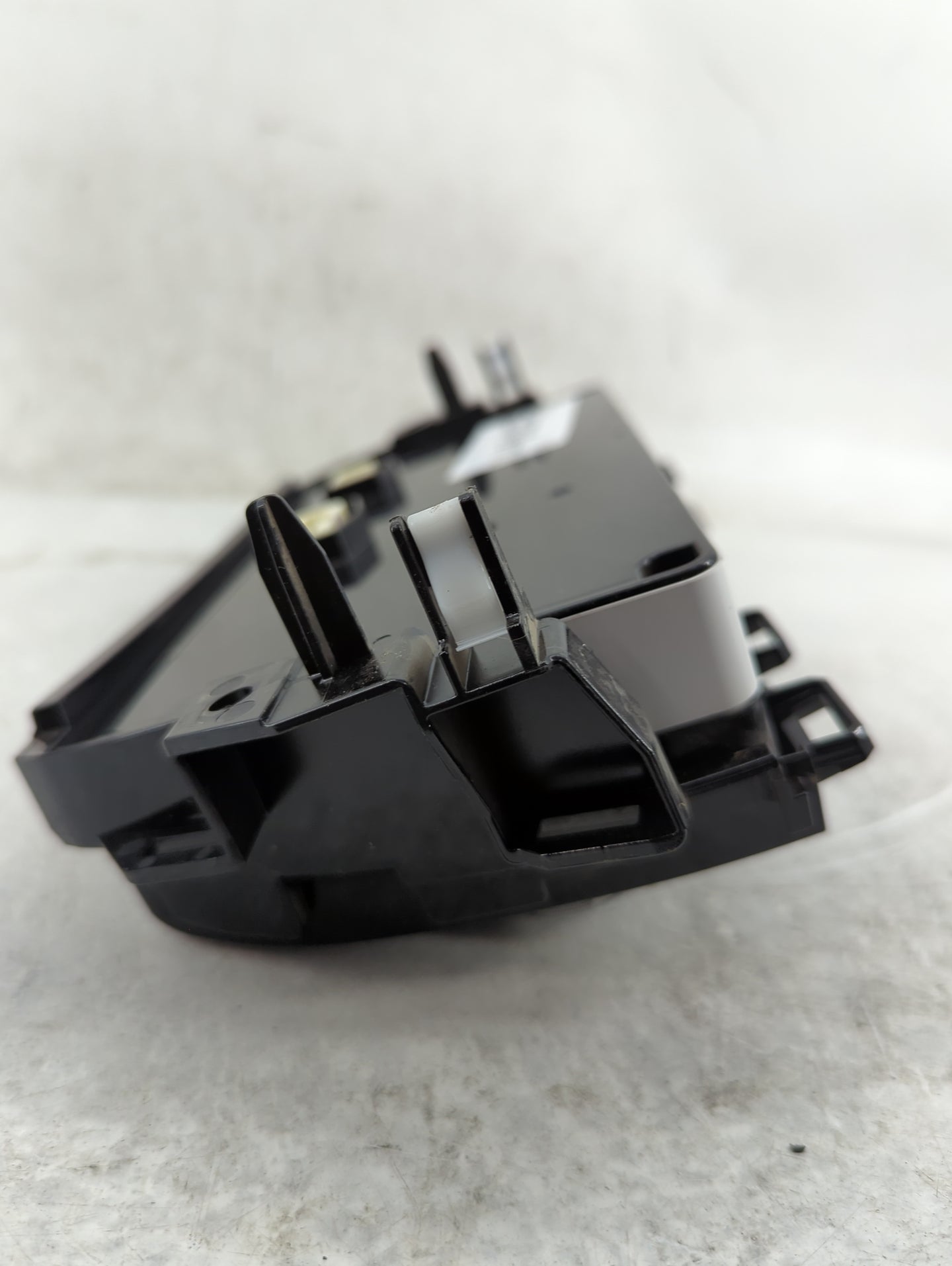 2016 Mazda Cx-5 Climate Control Module Temperature AC/Heater Replacement P/N:KA0R61190A Fits OEM Used Auto Parts - Oemusedau