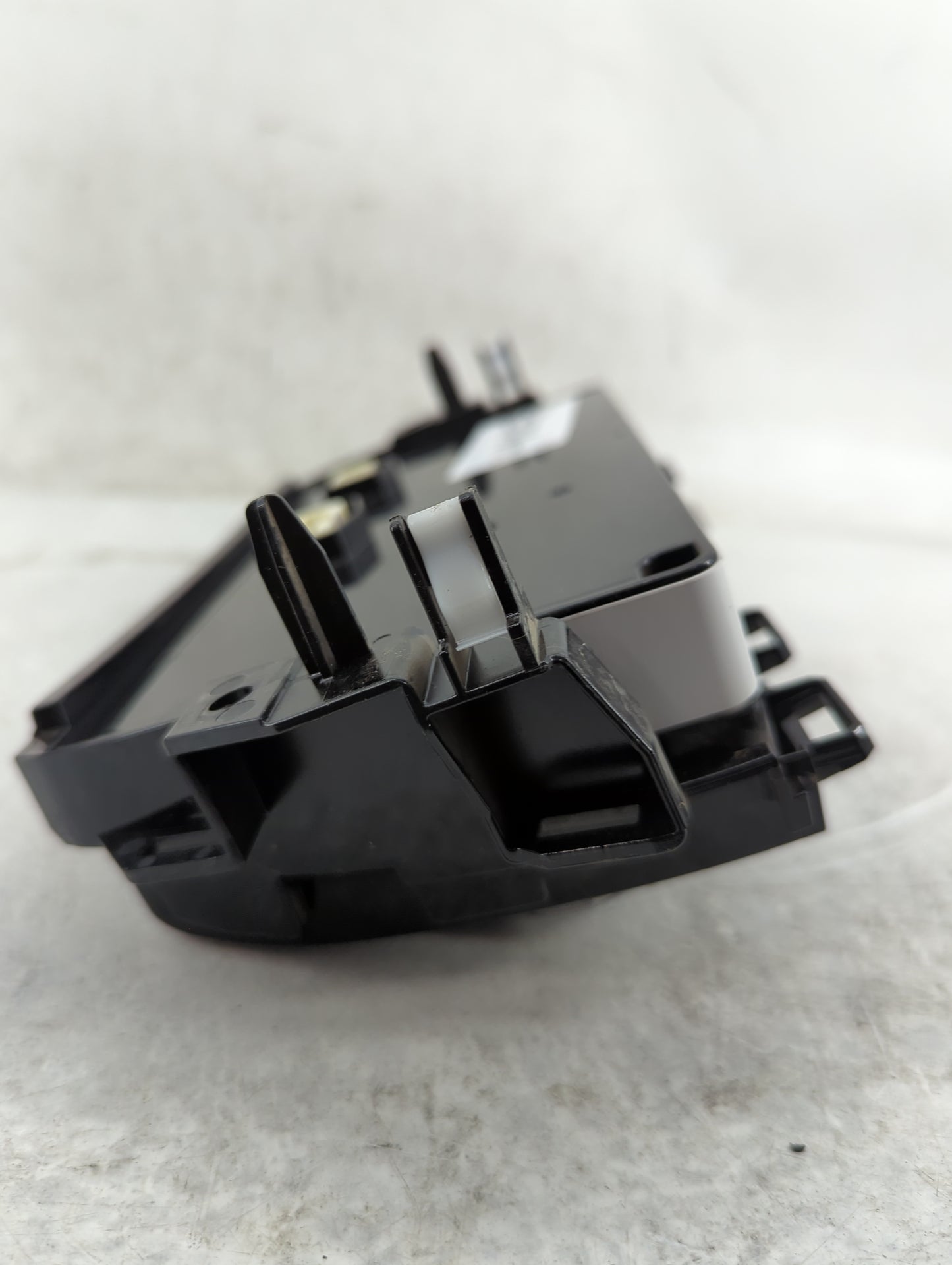 2016 Mazda Cx-5 Climate Control Module Temperature AC/Heater Replacement P/N:KA0R61190A Fits OEM Used Auto Parts - Oemusedau
