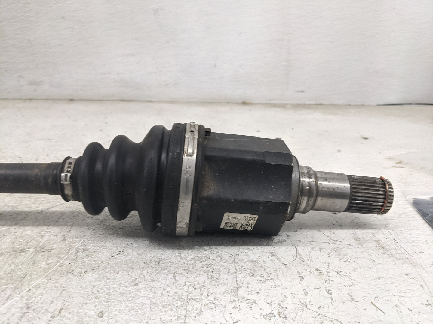 2014-2016 Mazda Cx-5 Axle Shaft Front Driver Cv C/v - Oemusedautoparts1.com