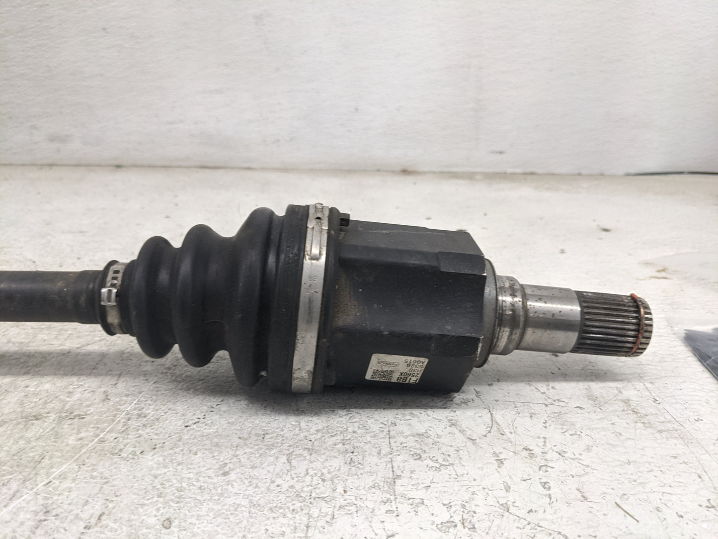 2014-2016 Mazda Cx-5 Axle Shaft Front Driver Cv C/v - Oemusedautoparts1.com