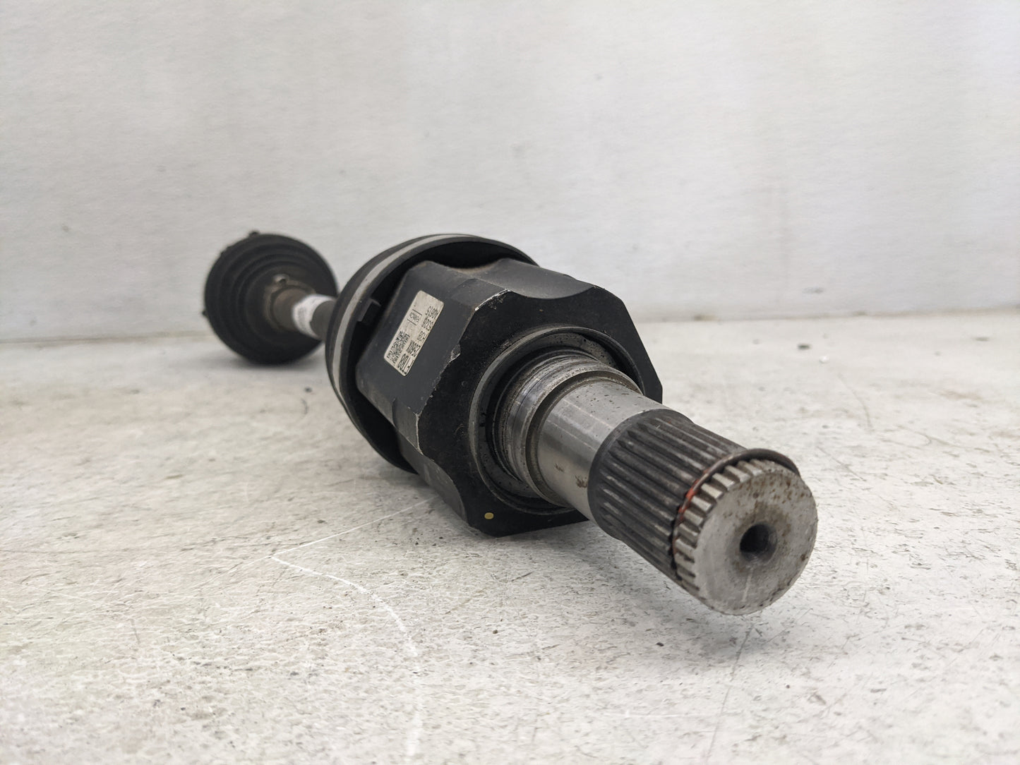 2014-2016 Mazda Cx-5 Axle Shaft Front Driver Cv C/v - Oemusedautoparts1.com