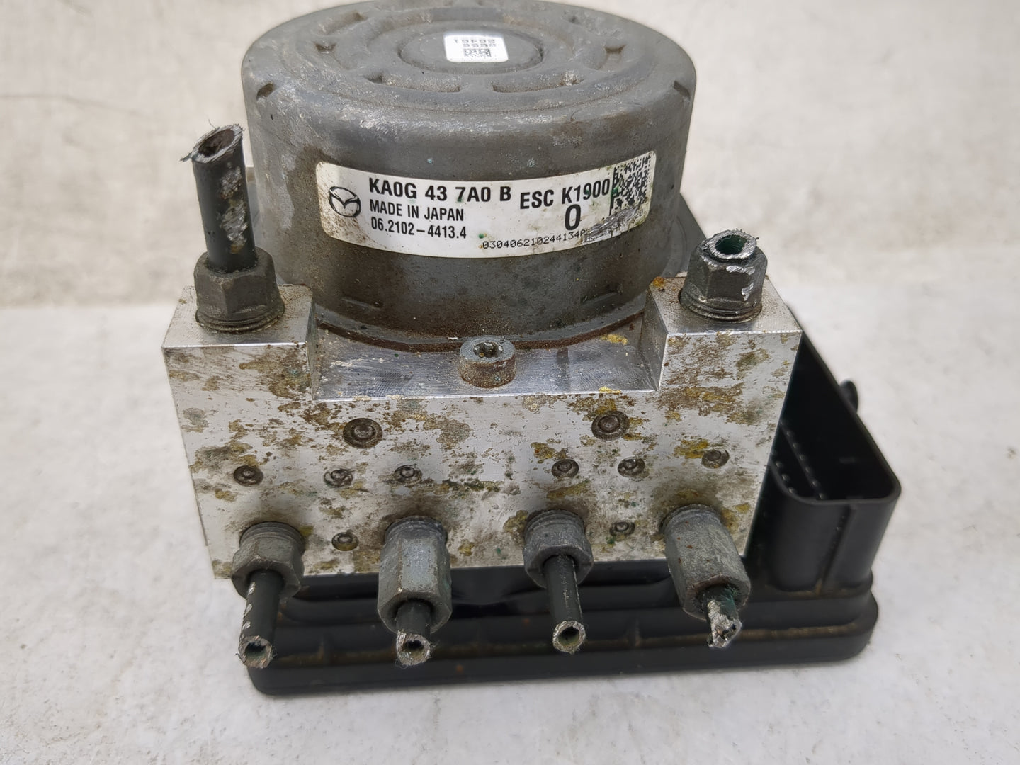 2016 Mazda Cx-5 ABS Pump Control Module Replacement P/N:KA0G437A0B 06.2102-4413.4, ESCK1900 Fits OEM Used Auto Parts - Oemus