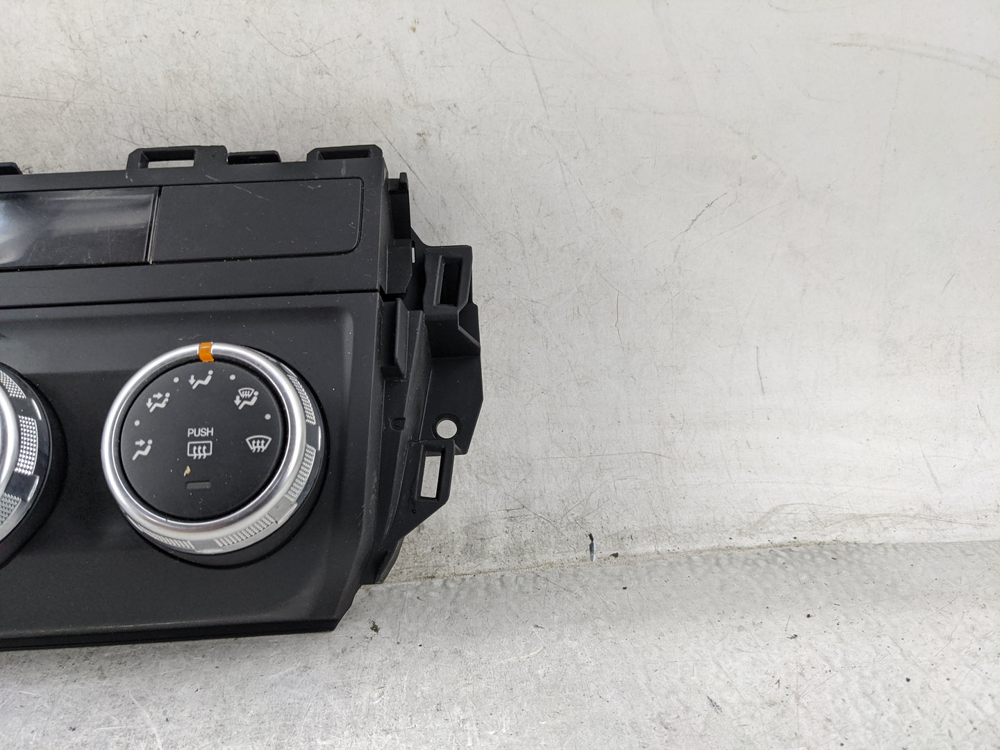 2016 Mazda Cx-5 Climate Control Module Temperature AC/Heater Replacement P/N:KA0G 5G01, 0300279 Fits OEM Used Auto Parts - O