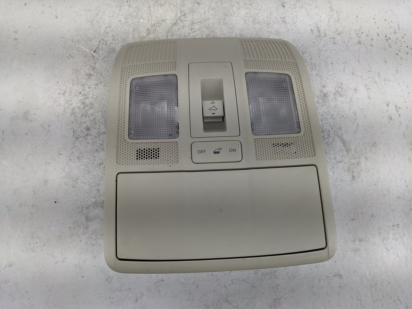 2013-2022 Mazda Cx-5 Overhead Console W/rear Climate Control Tan - Oemusedautoparts1.com