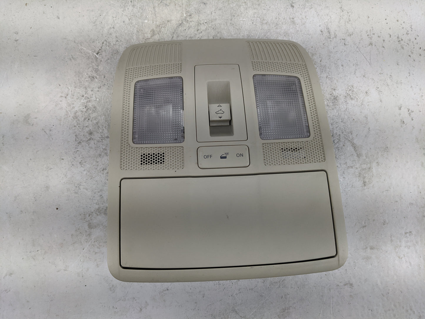 2013-2022 Mazda Cx-5 Overhead Console W/rear Climate Control Tan - Oemusedautoparts1.com