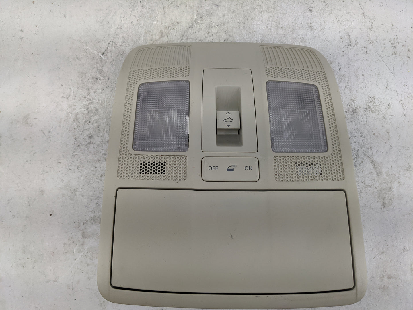 2013-2022 Mazda Cx-5 Overhead Console W/rear Climate Control Tan - Oemusedautoparts1.com
