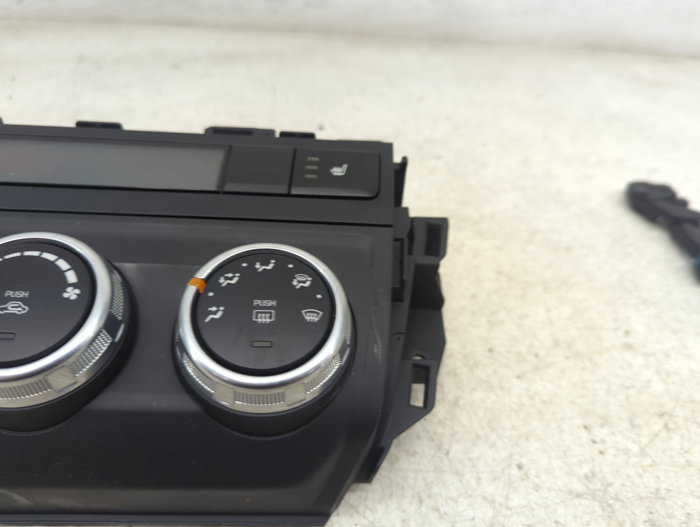 2013-2015 Mazda Cx-5 Climate Control Module Temperature AC/Heater Replacement P/N:KA0G 6L12, 6K22 Fits Fits 2013 2014 2015 O