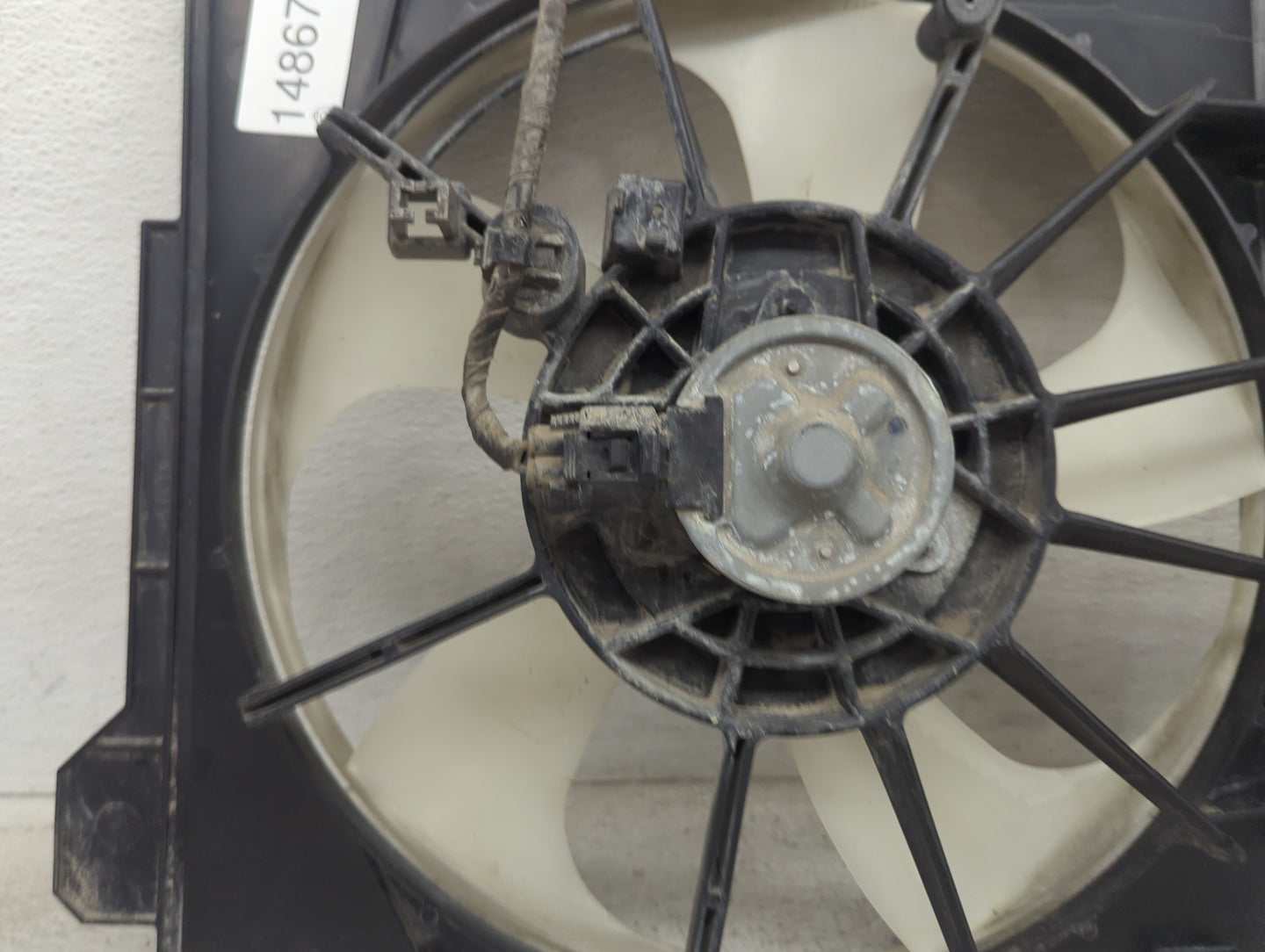 2016 Mazda Cx-5 Electric Radiator Cooling Fan Motor Assembly Fits OEM Used Auto Parts - Oemusedautoparts1.com