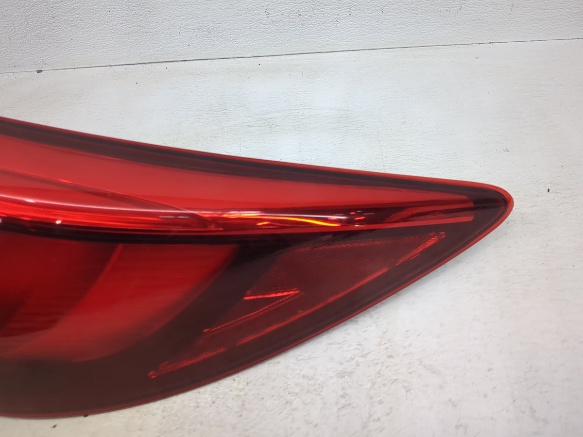 2016 Mazda Cx-5 Tail Light Assembly Passenger Right OEM Fits OEM Used Auto Parts - Oemusedautoparts1.com