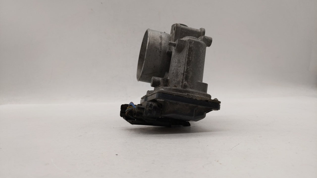 2014 Mazda Cx-5 Throttle Body P/N:PY01 13 640 A Fits OEM Used Auto Parts - Oemusedautoparts1.com