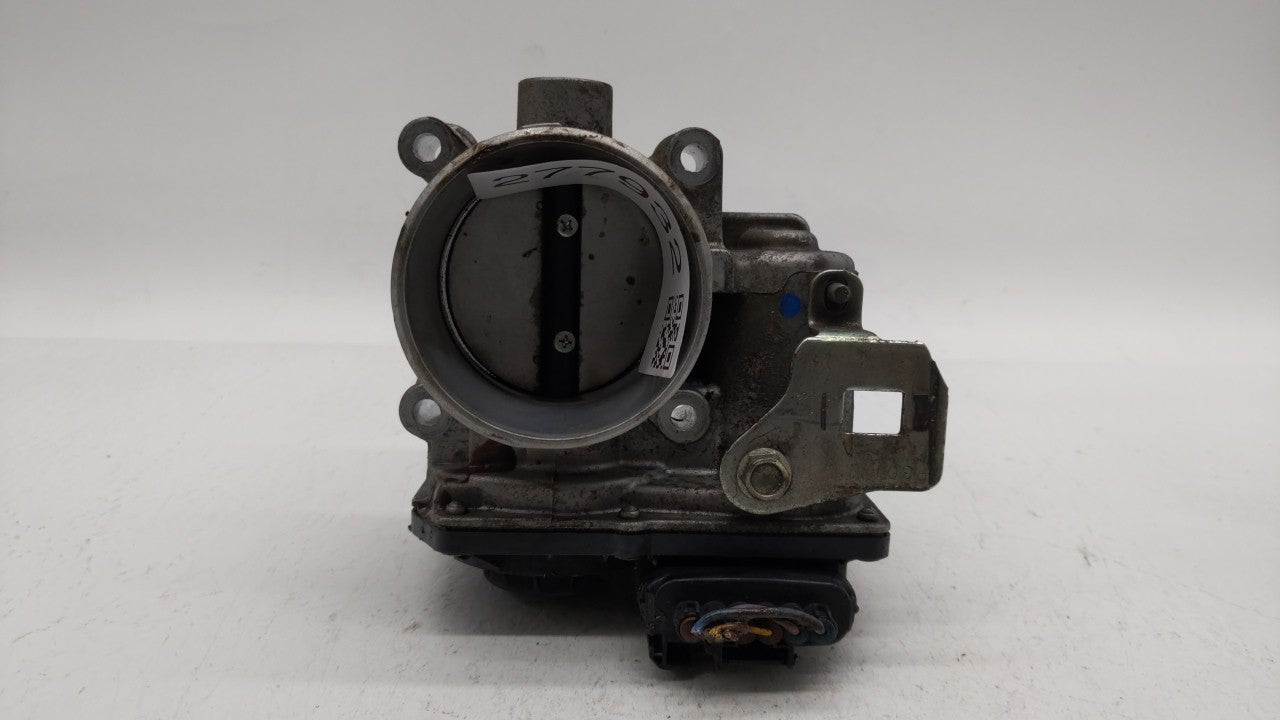 2014 Mazda Cx-5 Throttle Body P/N:PY01 13 640 A Fits OEM Used Auto Parts - Oemusedautoparts1.com