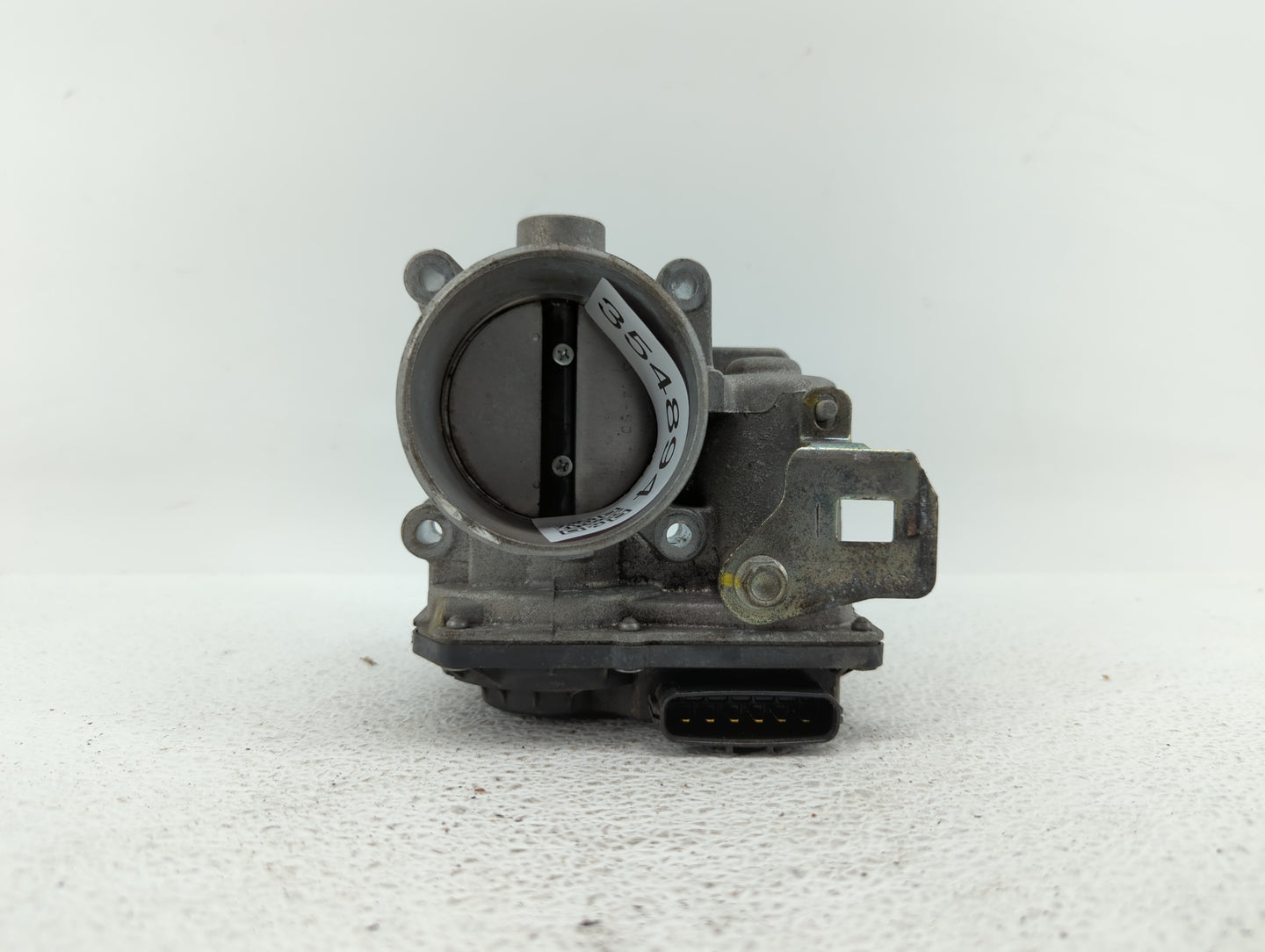 2014 Mazda Cx-5 Throttle Body P/N:K4238 13 640 A 12681472AA, PY01 13 640 A Fits OEM Used Auto Parts - Oemusedautoparts1.com
