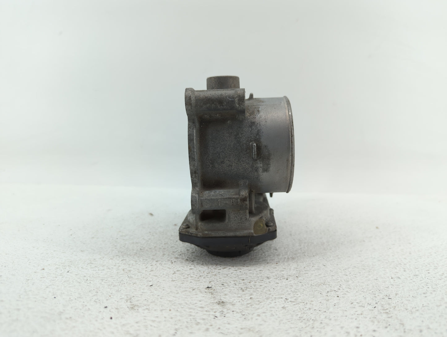 2014 Mazda Cx-5 Throttle Body P/N:K4238 13 640 A 12681472AA, PY01 13 640 A Fits OEM Used Auto Parts - Oemusedautoparts1.com