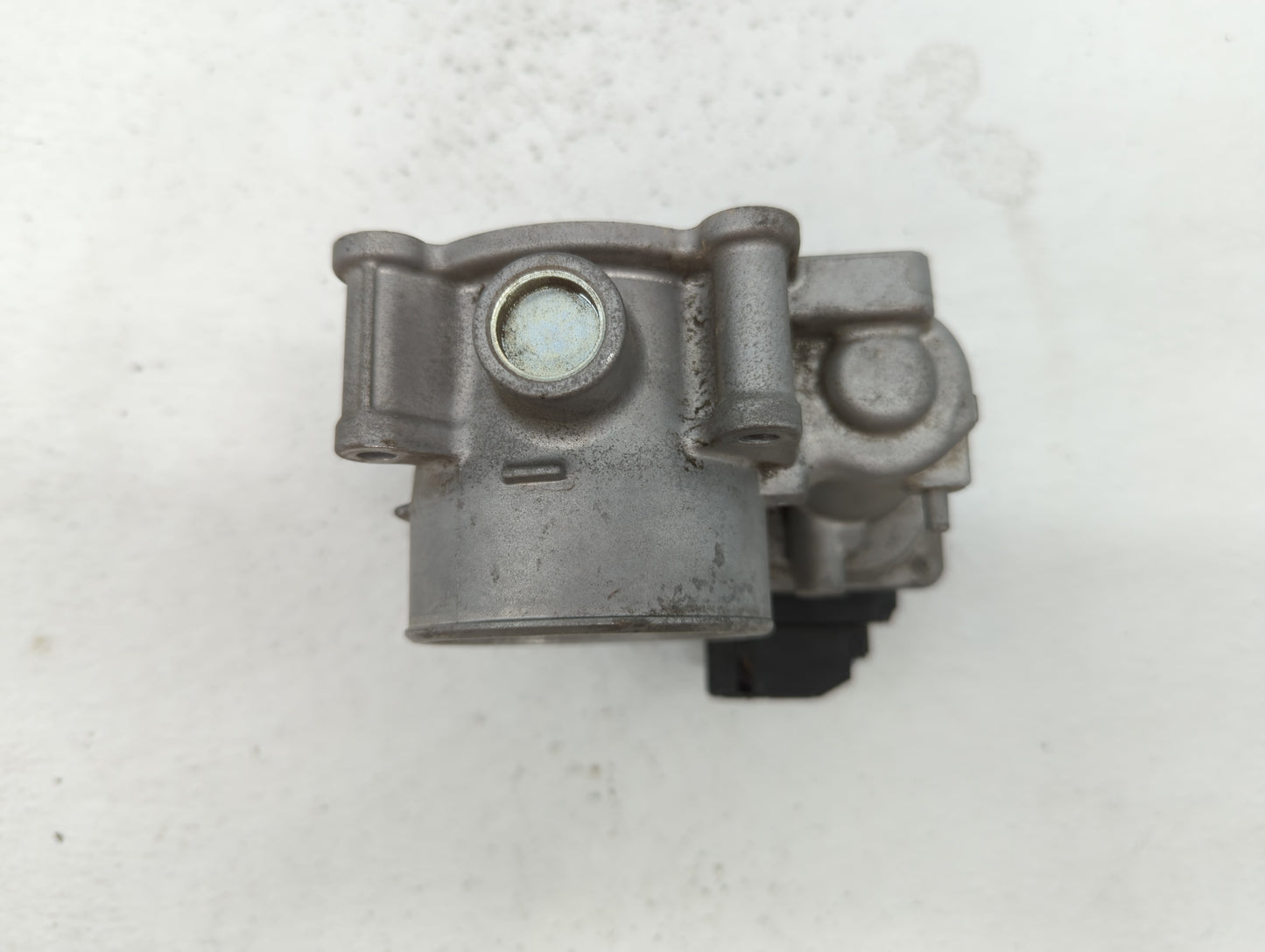 2014 Mazda Cx-5 Throttle Body P/N:13 640 A K4238 13 640 A, 12681472AA, PY01 13 640 A Fits OEM Used Auto Parts - Oemusedautop