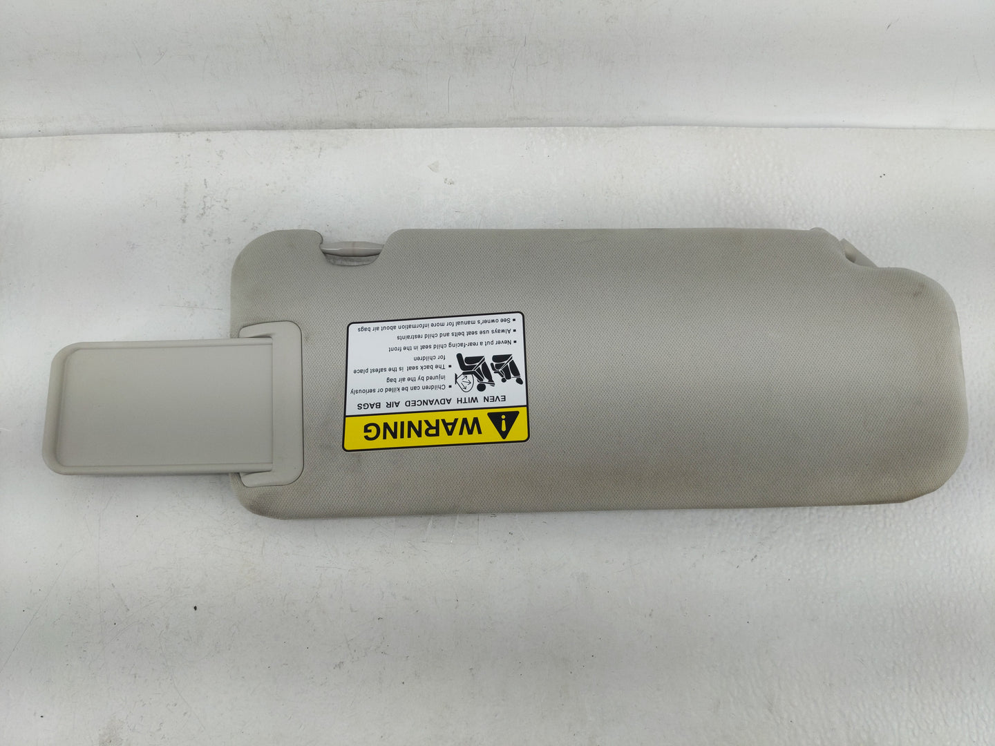 2016-2017 Mazda Cx-9 Sun Visor Shade Replacement Driver Left Mirror Fits Fits 2016 2017 OEM Used Auto Parts - Oemusedautopar