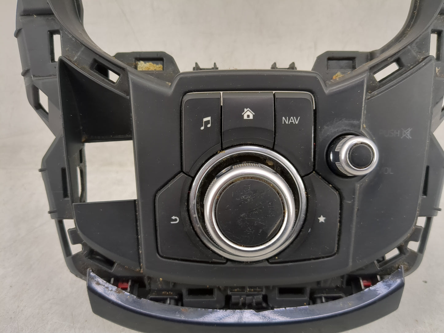 2016-2018 Mazda Cx-9 Radio Control Panel - Oemusedautoparts1.com