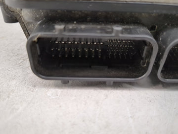 2016 Mazda Mazda3 PCM Engine Control Computer ECU ECM PCU OEM P/N:PE18 18 881A E6T66275H2, PYHS 18 8K2 Fits Fits 2014 2015 2017 OEM Used Auto Parts