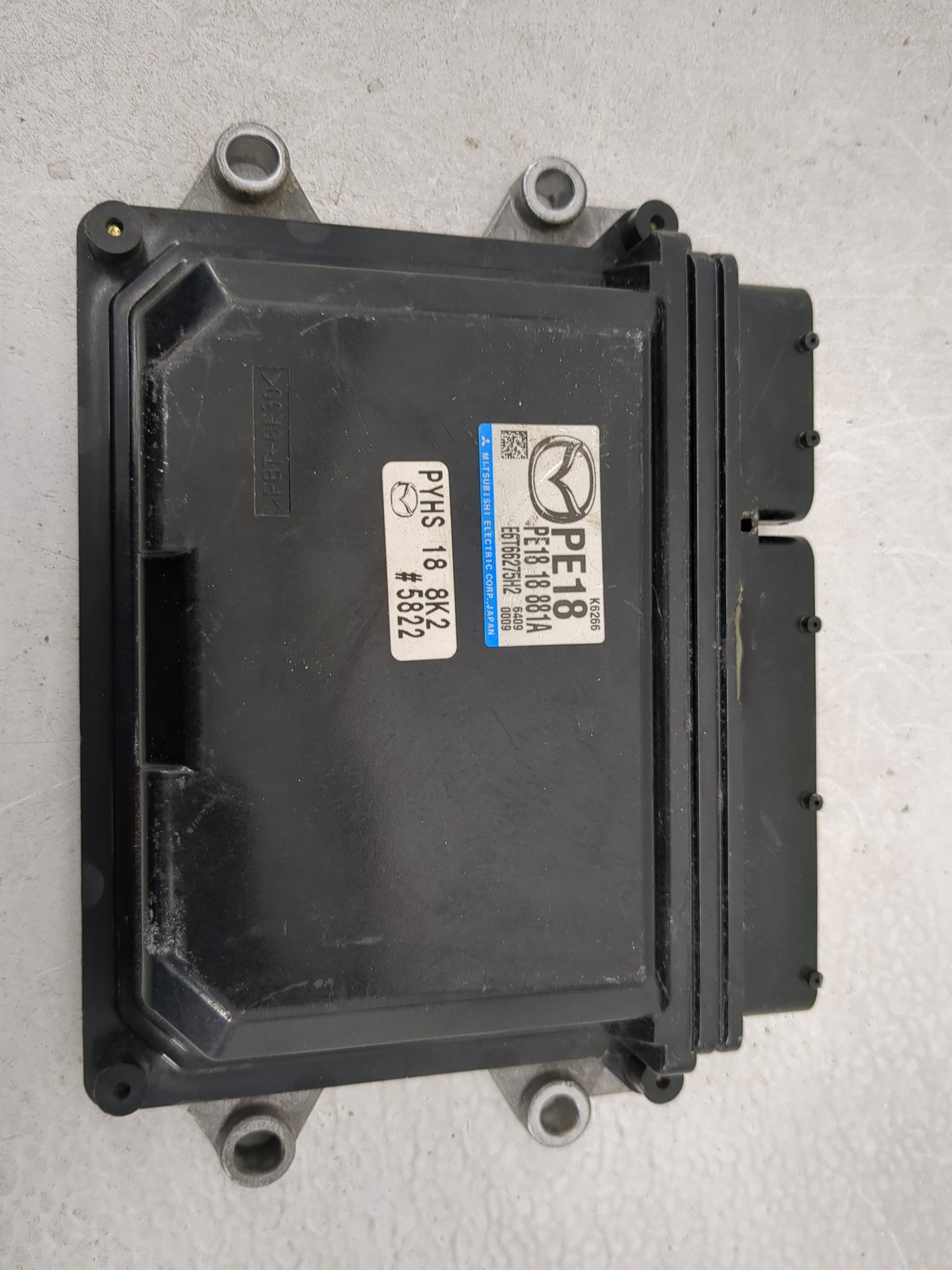 2016 Mazda Mazda3 PCM Engine Control Computer ECU ECM PCU OEM P/N:PE18 18 881A E6T66275H2, PYHS 18 8K2 Fits Fits 2014 2015 2
