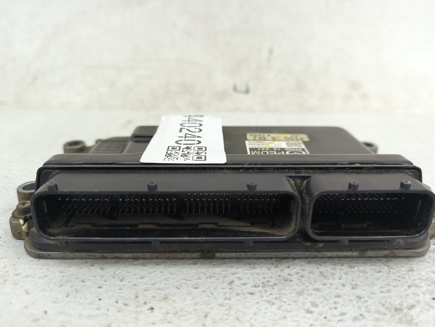2016 Mazda Mazda3 PCM Engine Control Computer ECU ECM PCU OEM P/N:PEDM 18 881 PEDM18881, TN2797008901 Fits Fits 2014 2015 OE